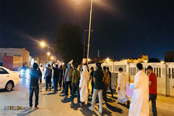 Bahrainis stage anti-regime protests, expressing solidarity with Sheikh Isa Qassim