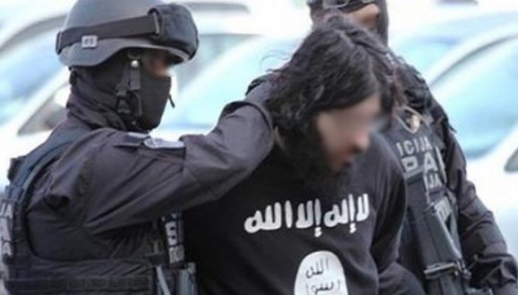 تونس: القبض على إرهابي خطير و3 من مساعديه