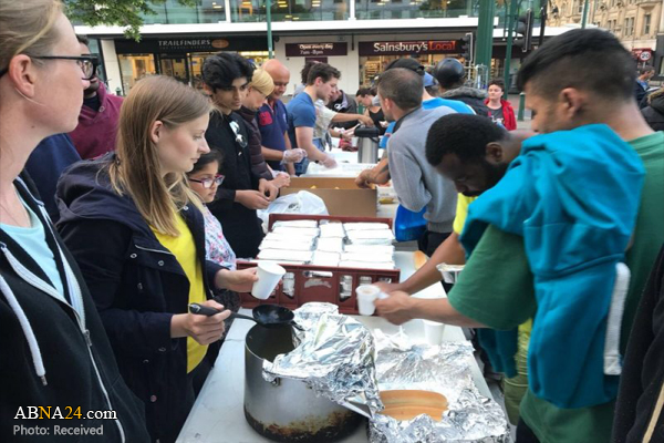 Birmingham Muslims feed homeless during Ramadan / Pics