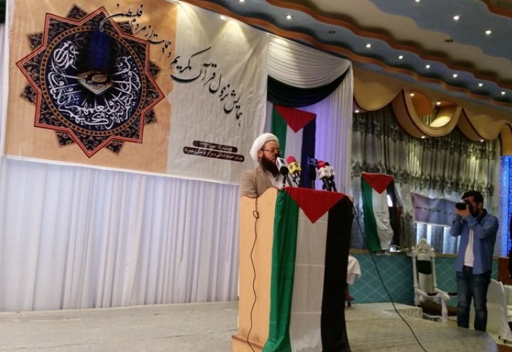 يجب الاستمرار في مقاومة الولايات المتحدة واسرائيل حتى تحرير القدس