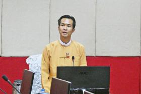 ယမ္းႏွင့္ဆက္စပ္ပစၥည္းမ်ား ဖမ္းဆီးရမိမႈ ေကာ္မတီဖြဲ႕စည္း၍ တစ္ပတ္အတြင္း ေဖာ္ထုတ္ အေရးယူမည္ဟု ကယားျပည္နယ္ဝန္ႀကီးခ်ဳပ္ေျပာၾကား