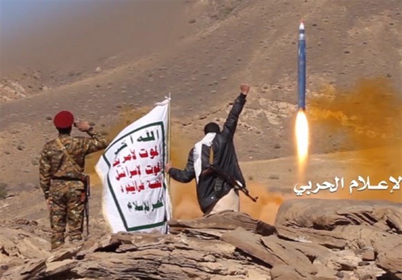 یمنی فوج کا نجران میں سعودی اتحادی افواج کے مرکز پر ایک اور میزائل حملہ