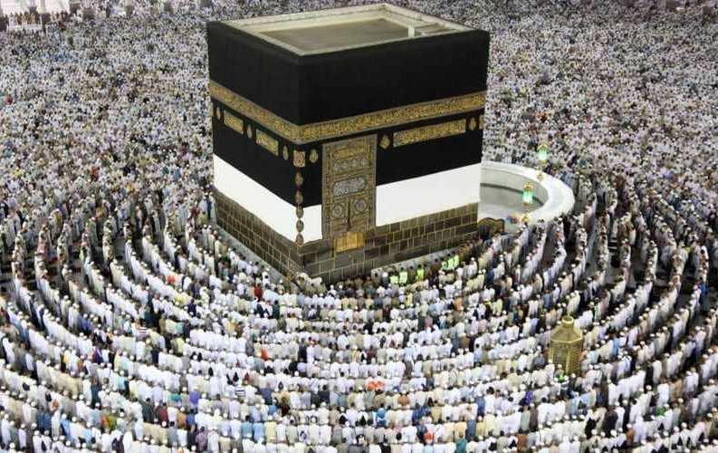 ما هي شروط السعودية للسماح للقطريين بـ"العمرة" في رمضان؟