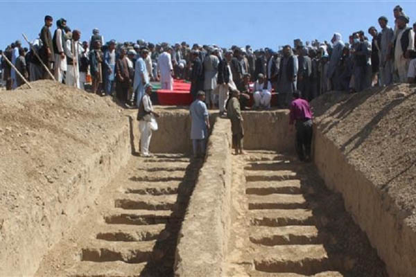 ９年間で２万３千人以上のアフガニスタンの民間人が紛争やテロ攻撃により死亡