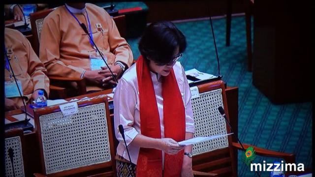 ရန္ကုန္ယာဥ္ေၾကာထိန္းခ်ဳပ္စင္တာ ၿပီးစီးမည့္အခ်ိန္ မသိရိွေသးေၾကာင္း လမ္းပန္းဆက္သြယ္ေရး၀န္ၾကီးေျပာ