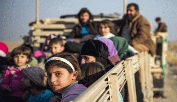 تركيا "تسلم" 8 لاجئين عراقيين لـ"جبهة النصرة" في سوريا