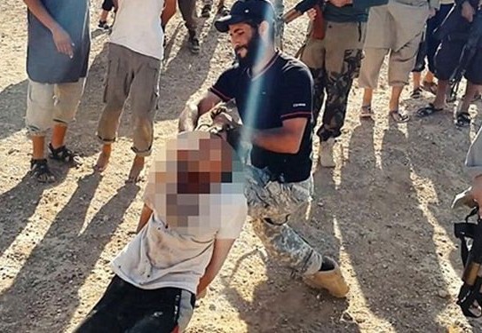 دواعش يقطعون رؤوس عناصر لـ" جبهة النصرة" بإدلب