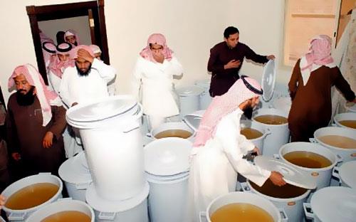 ضبط مصنع كبير للخمور في السعودية + (صورة)