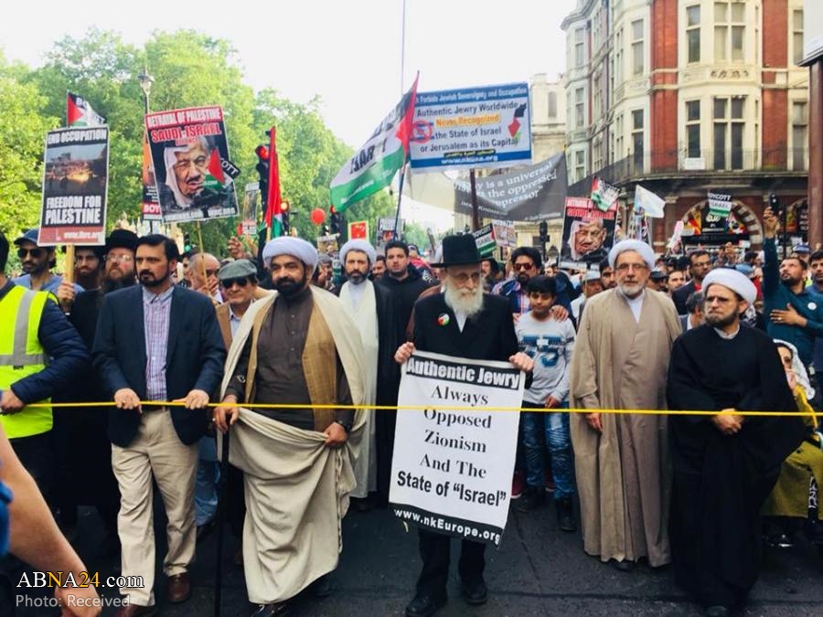 Photos: Anti-Israel rally through London on Quds Day / Israel should be wiped off map, says protesters as Hezbollah flags fly