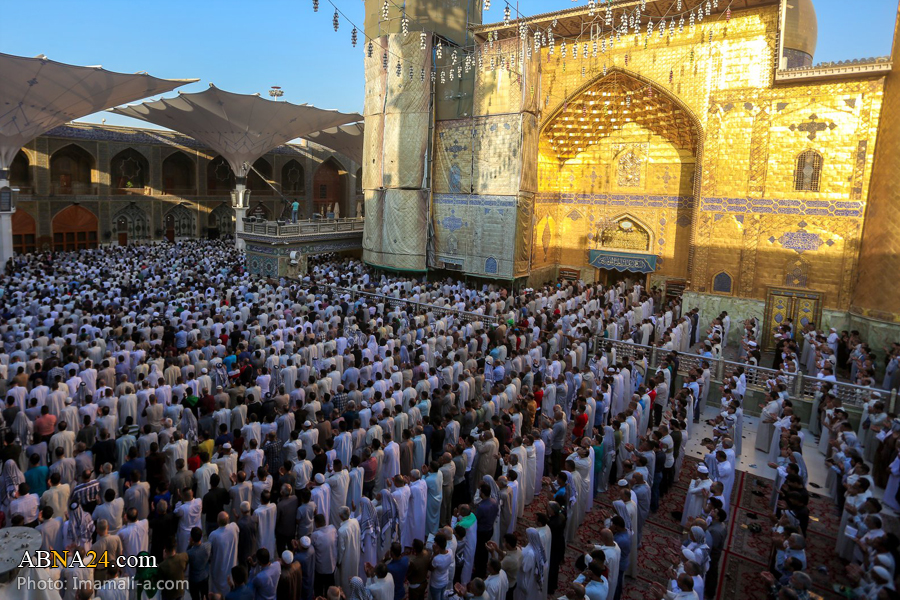 تقرير مصور/ صلاة عيد الفطر المبارك في حرم امير المؤمنين (ع) بالنجف الأشرف