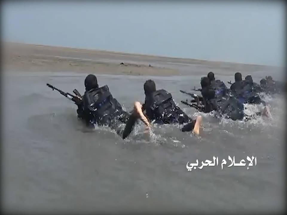 قوات خفر السواحل بالحديدة تلقي القبض على زورق فرنسي
