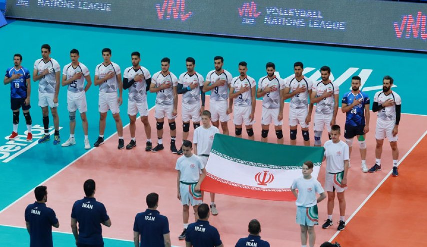 الولايات المتحدة تستجوب أعضاء "منتخب إيران" للكرة الطائرة