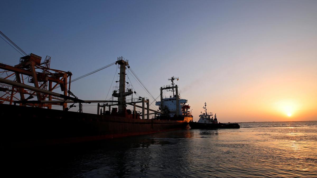 Ansarulá: Barco de Francia Confiscado frente a Hodeidah 