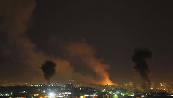 Israel Ataca 25 Objetivos de Hamás en Gaza en Incursiones Aéreas Nocturnas 