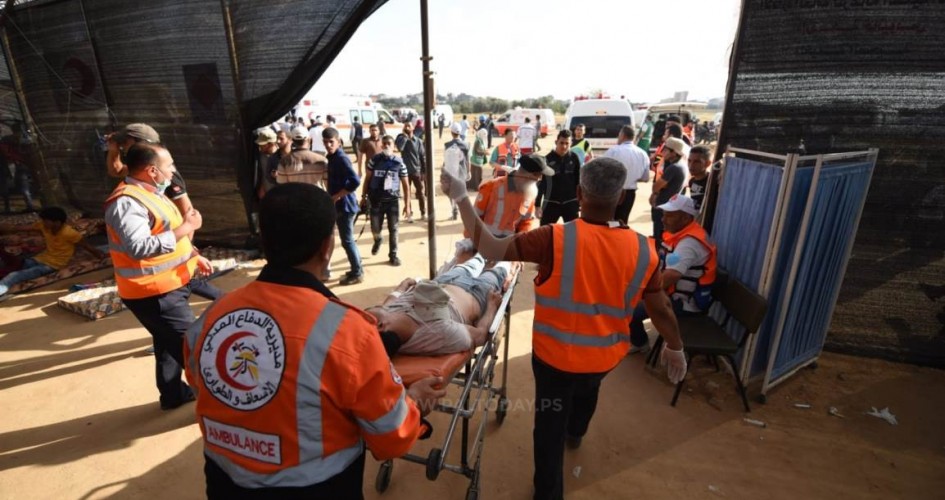 إصابات بالرصاص الحي وقنابل الغاز في مسيرة الوفاء للجرحى على حدود غزة