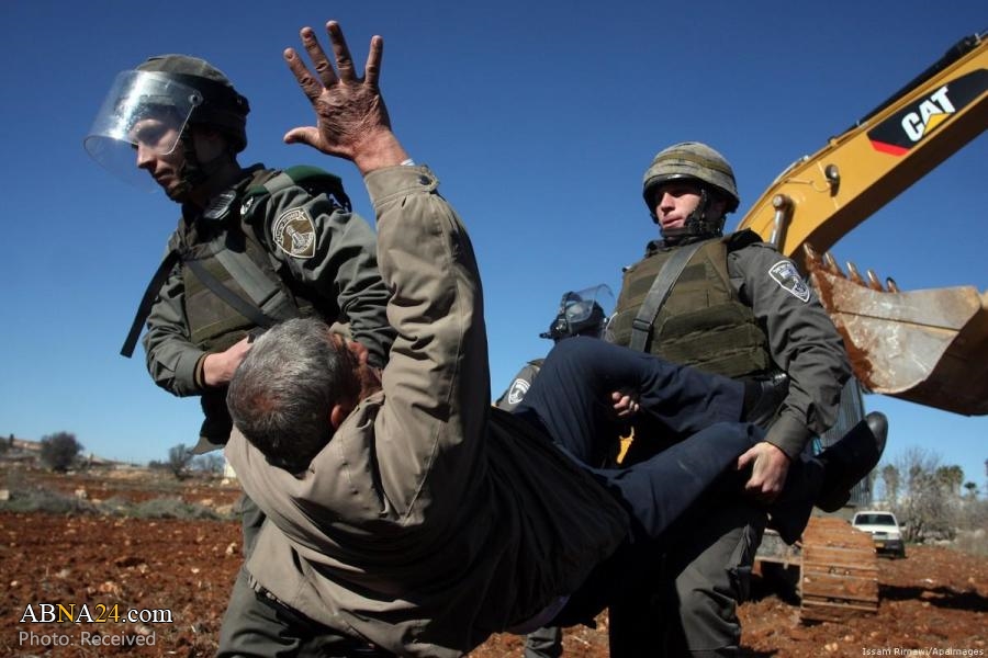 Israeli occupation forces attacks Qalqilia protest, injure seven