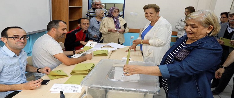 Türkiye genelinde oy verme işlemi başladı