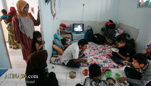 Indonesian Shia Muslims under severe conditions; Another Shia refugee died