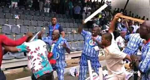 AN BAWA HAMMATA ISKA A TARON APC A ABUJA: