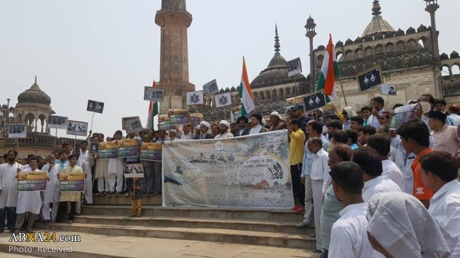 “Shiítas de la India se Manifiestan por el Aniversario de la Demolición del Cementerio de Baqi’”