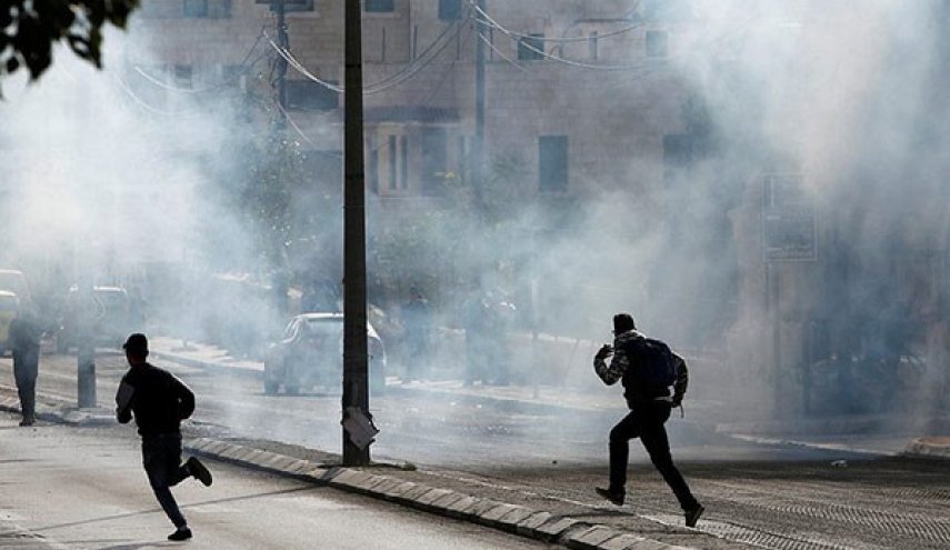 غاصب اسرائیلی فوج کی جارحیت میں ایک فلسطینی نوجوان شہید+ تصویریں