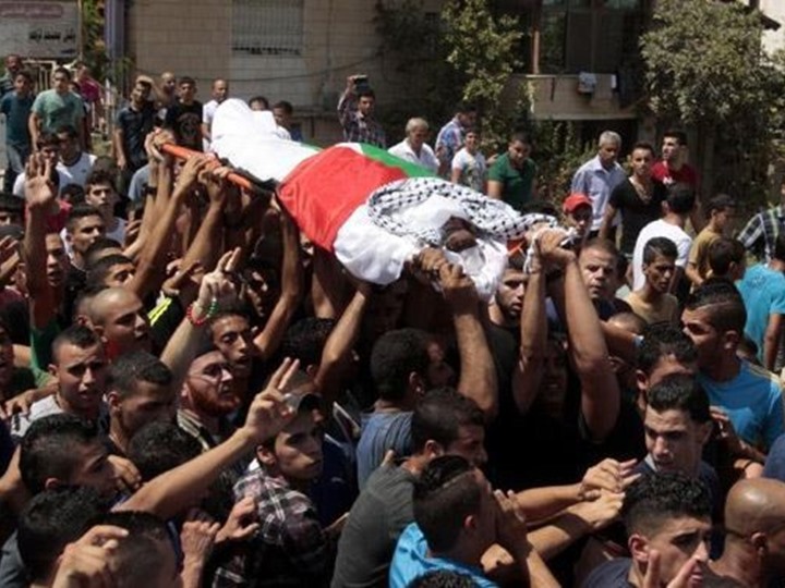 استشهاد 6 فلسطينيين وعمليات هدم واسعة في الضفة الغربية