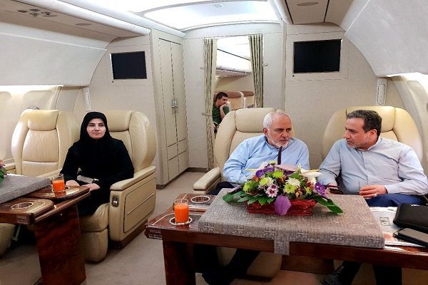 ایرانی وزير خارجہ محمد جواد ظریف ویانا روانہ ہوگئے