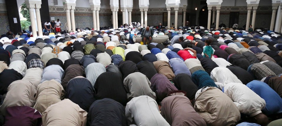 Macron will „Regeln“ für den Islam in Frankreich