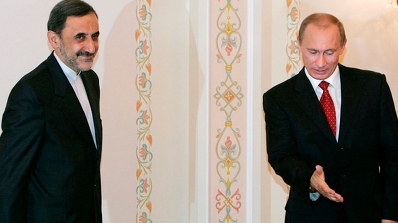 O assessor de Lider enviado a Rússia para entregar as mensagens de autoridades iranianas à Putin