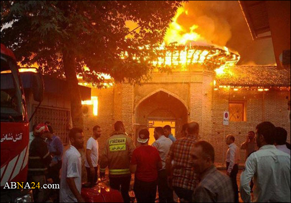 اصابة 18 شخصا في حریق "المسجد الجامع" في ساري شمال ایران