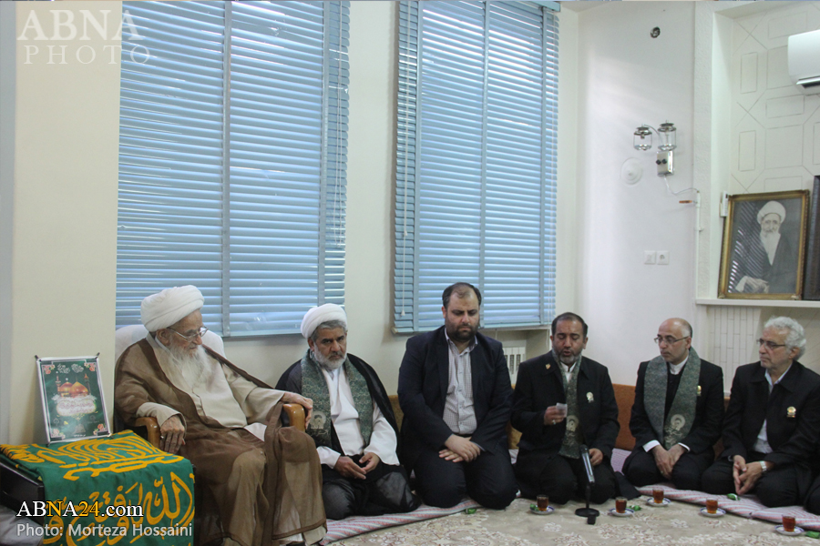 Photos: Servants of Imam Reza's Holy Shrine met with Ayatollah Safi Golpaygani