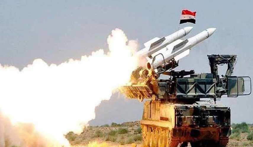 سوريا تسقط 3 صواريخ للعدو الاسرائيلي خلال استهداف موقع البحث العلمي