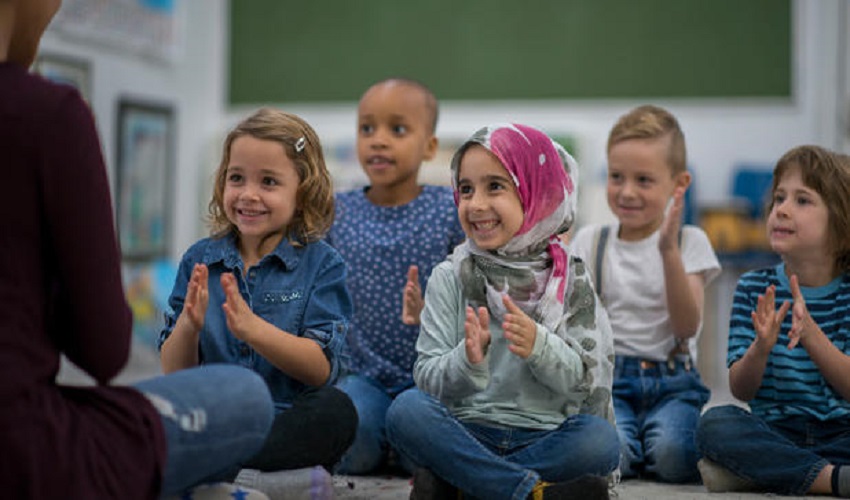 Österreich: Geldstrafen für Kinder mit Kopftuch 