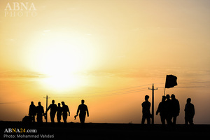 El Ambiente de los Peregrinos a Pie de la "Caravana de Paraíso a Paraíso"