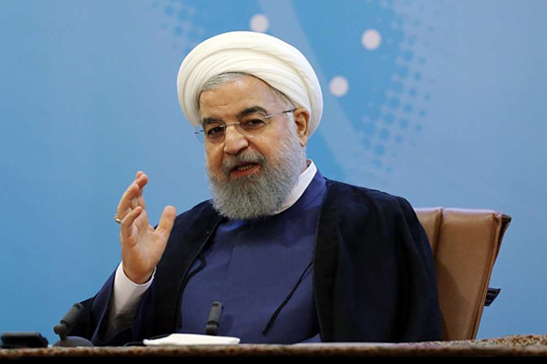 イラン大統領、トランプ大統領に火遊びをやめるよう警告