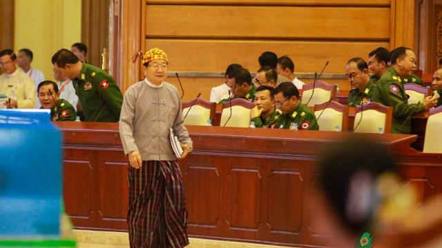 အတည္ျပဳျပ႒ာန္းလိုက္သည့္ ဥပေဒမ်ားသည္ ျပည္သူမ်ားကို ကာကြယ္ျမွင့္တင္ေပးႏိုင္ရမည္ဟုဆို