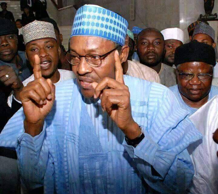 MARTANIN SHUGABA  BUHARI GA 'YAN MAJALISAR APC DA SUKA KOMA PDP: