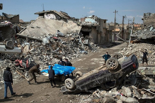 アメリカ有志連合軍の攻撃で、シリアとイラクの民間人1059名が死亡