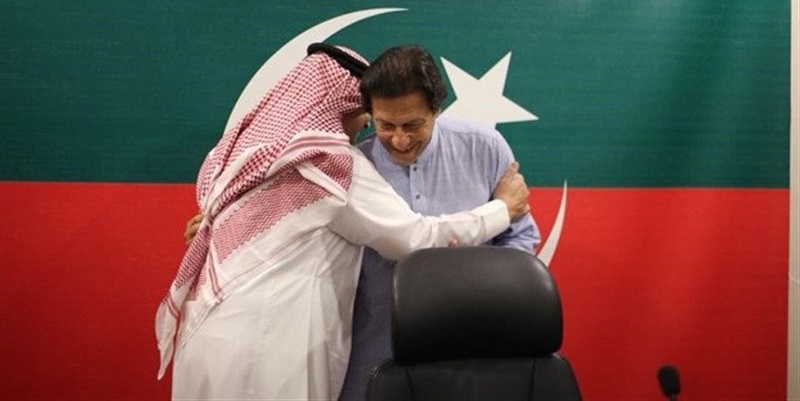 سعودی سفیر عمران خان کو مبارک باد پیش کرنے پہنچ گئے