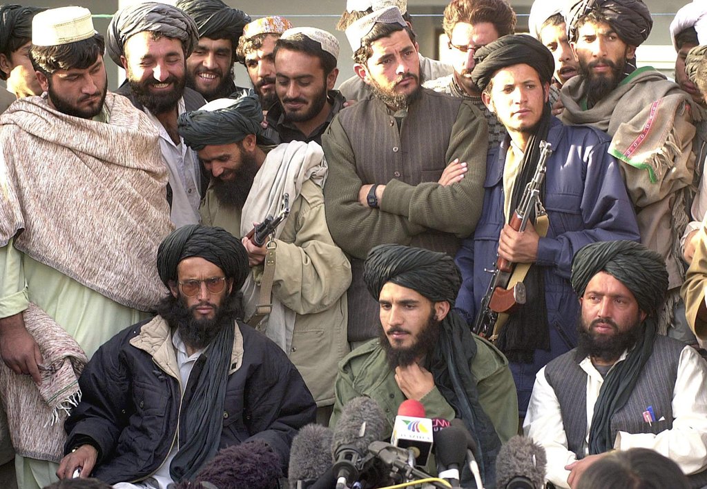 “Los Talibanes han Revelado que Mantienen un Dialogo Directo con EE.UU.” 