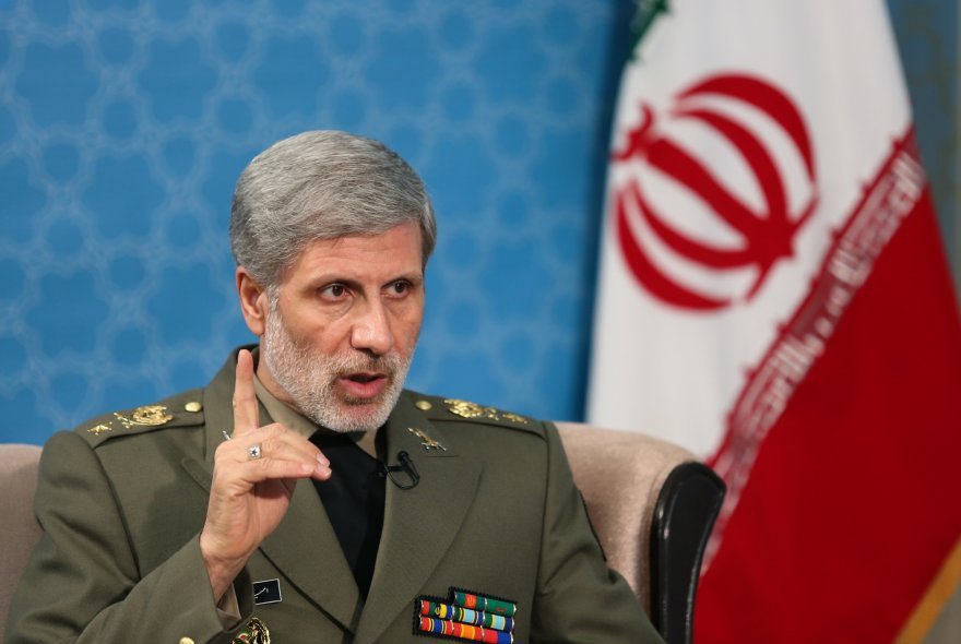 “La República Islámica de Irán Nunca Cederá Ante las Demandas Excesivas de sus Enemigos” 