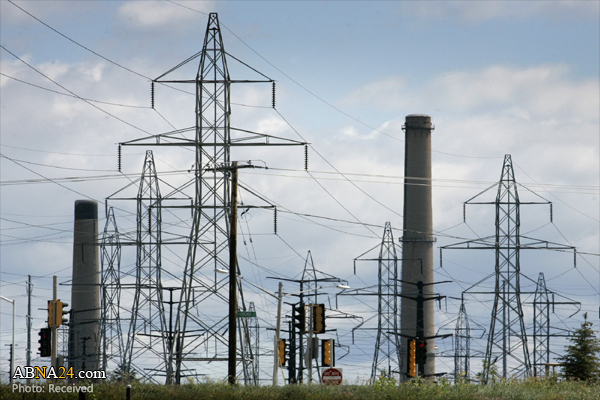 Iraq says Saudi Arabia to sell it power after protests