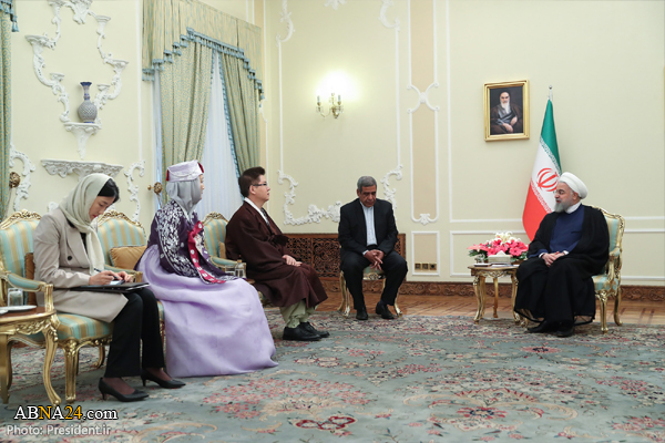 Pres. Rouhani: Illegal sanctions mustn't harm historic Tehran-Seoul ties