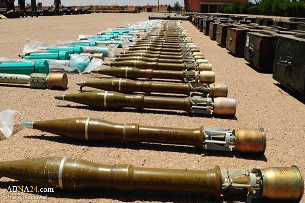 Iranian security forces find large aargo of weapons in eastern deserts