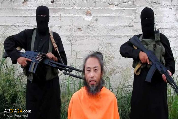 Terrorist group releases video of kidnapped Italian, Japanese journalists in Syria / Pics