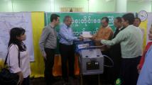 ပဲခူးေရေဘးအတြက္ အစၥေရးမွ လွ်ပ္စစ္မလိုသည့္ ေရသန္႔စက္ႏွင့္ စားနပ္ရိကၡာမ်ားလွဴဒါန္း