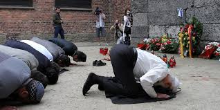 Muslime und Juden auf gemeinsamer Auschwitz Reise 