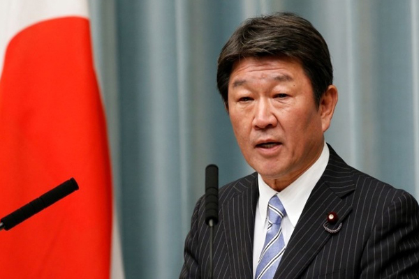 日本経済再生担当大臣、「国益をアメリカの犠牲にはしない」