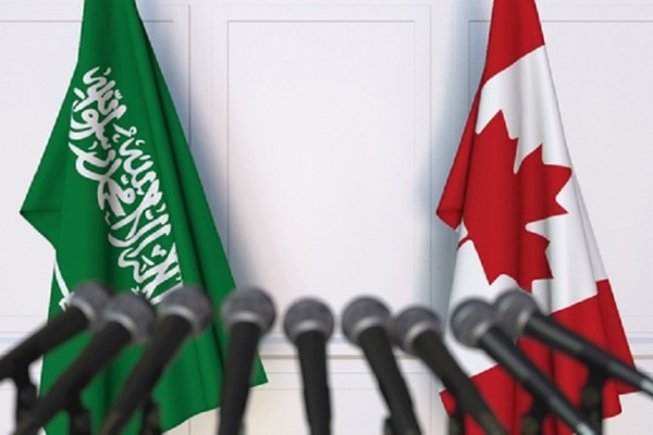 サウジアラビアによるカナダ大使追放にカナダ反発