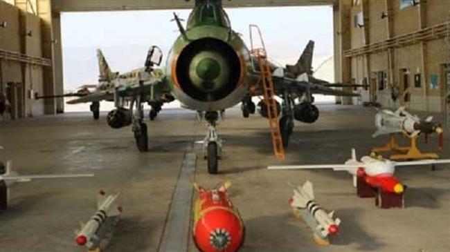 Iran: le Su-22, lanceur de missiles de croisière du CGRI